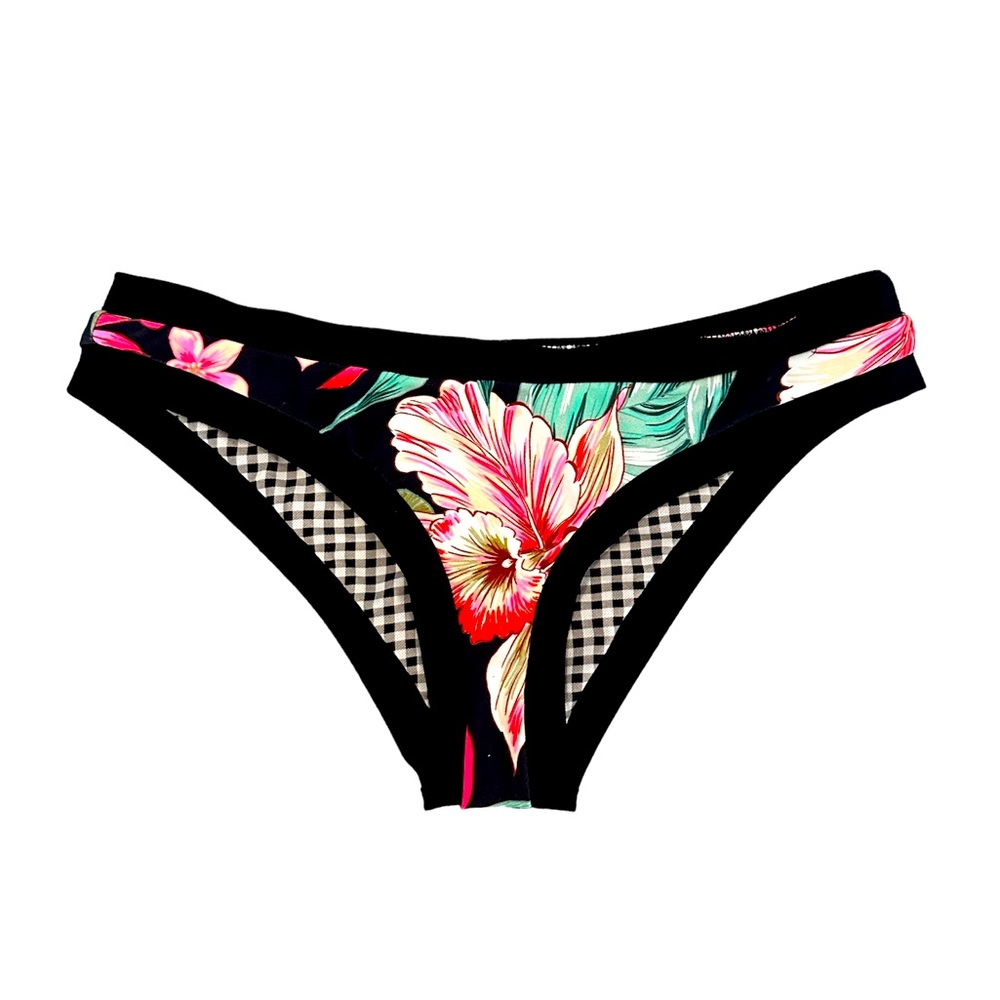 Body Glove women’s size small, cheeky bikini bottoms